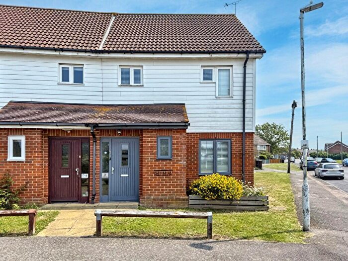 3 Bedroom Semi-Detached House For Sale In Chilham Close, Sheerness, Kent, ME12