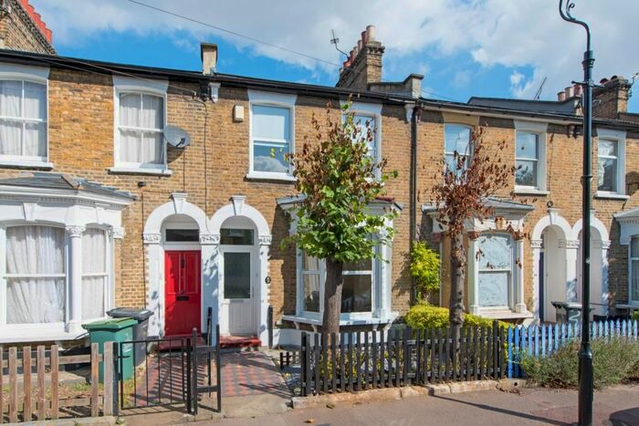 4 Bedroom Terraced House To Rent In Edric Road, London, SE14