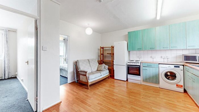 2 Bedroom Flat To Rent In Hobson Place, Shoreditch, E1