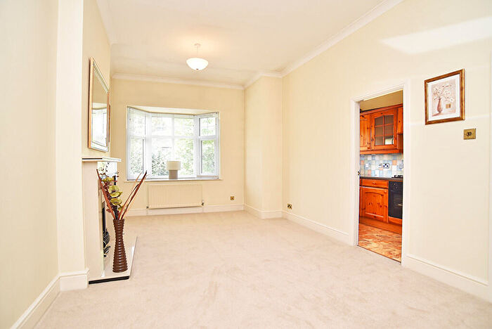 2 Bedroom Apartment For Sale In St Mark's Court, Leeds Road, Harrogate, HG2
