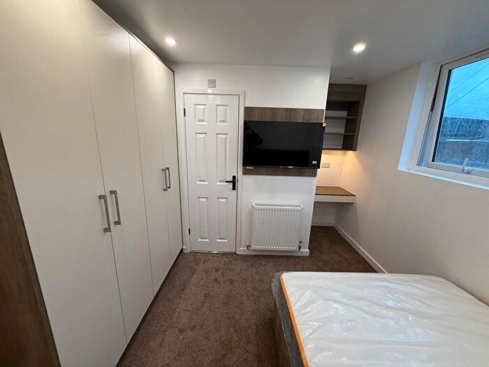 1 Bedroom Town House To Rent In Northfield Road, City Centre, Coventry, CV1