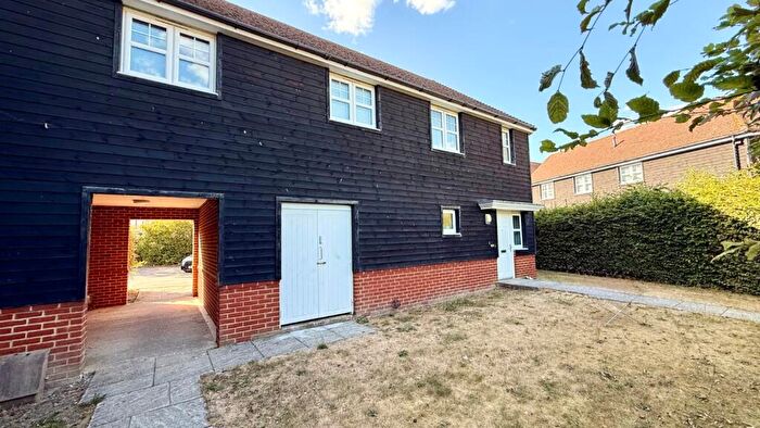 1 Bedroom Maisonette To Rent In Wren Gardens, Bracknell, Berkshire, RG12