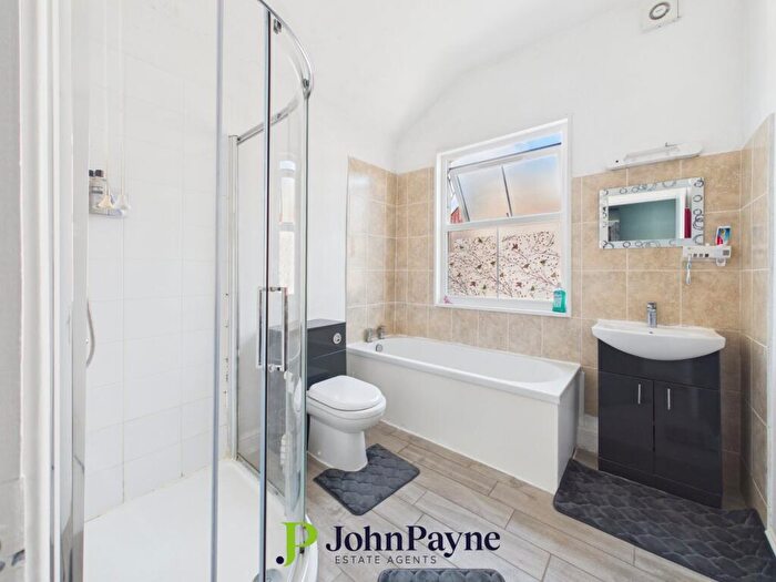 3 Bedroom Terraced House For Sale In Lower Ford Street, Coventry, CV1 - Photo 12