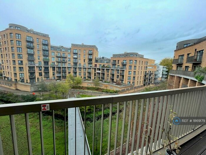 1 Bedroom Flat To Rent In Royal Court, Croydon, CR0