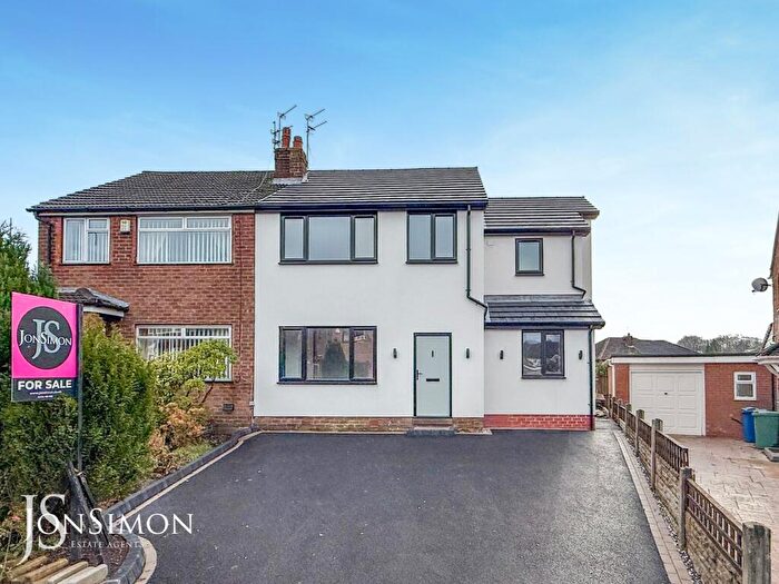 4 Bedroom Semi Detached House For Sale In Greenside Drive, Greenmount, Bury, BL8