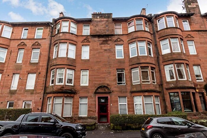 2 Bedroom Flat To Rent In Fairlie Park Drive, Partick, Glasgow, G11