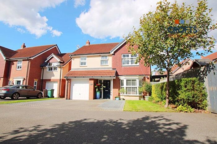 4 Bedroom Detached House For Sale In Burton Road, Immingham, DN40