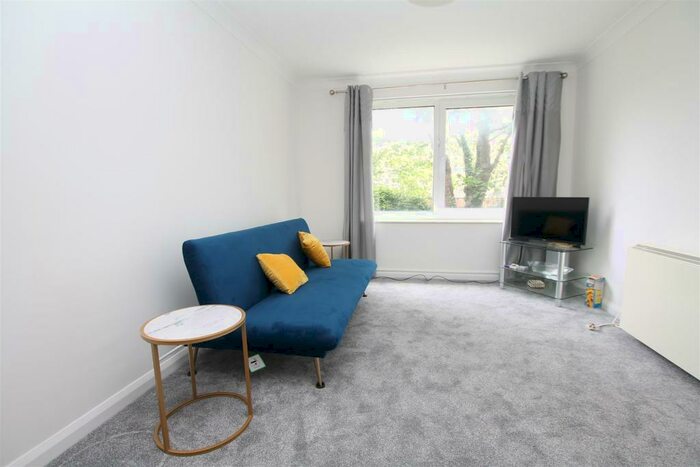 1 Bedroom Flat To Rent In Church Place, Brighton, BN2