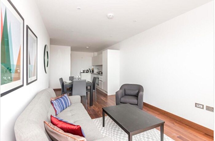 1 Bedroom Apartment To Rent In Maygrove Road, West Hampstead, NW6