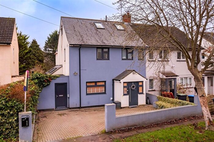 4 Bedroom Semi Detached House For Sale In Ivy Chimneys, Epping, CM16