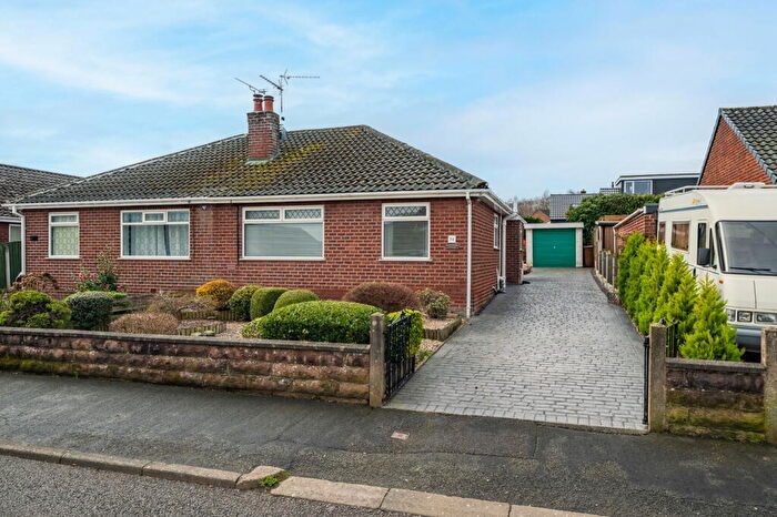 2 Bedroom Semi-Detached Bungalow For Sale In Courtland Drive, Aston, CH5