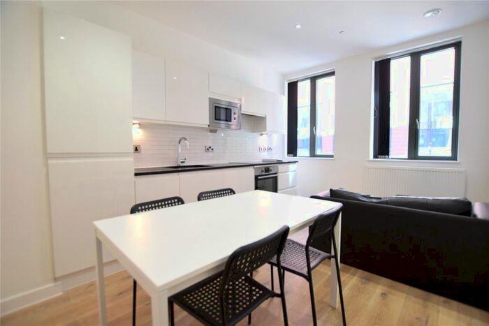 1 Bedroom Flat To Rent In Garrard House, Garrard Street, Reading, Berkshire, RG1