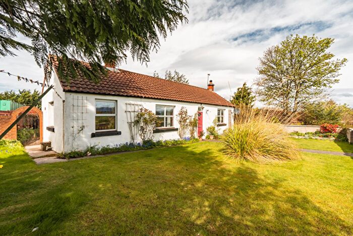 4 Bedroom Cottage For Sale In Edgefield Toll Farm, Loanhead, EH20