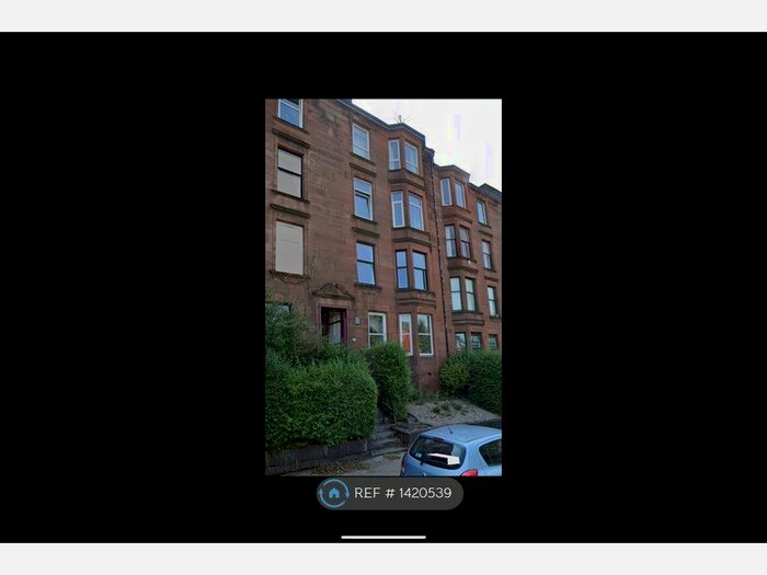 2 Bedroom Flat To Rent In Buccluech Street, Glasgow, G3