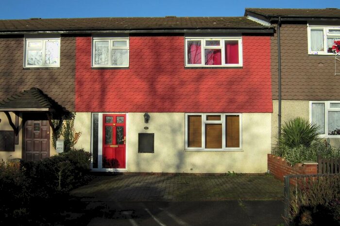 3 Bedroom Terraced House To Rent In Tyefields, SS13