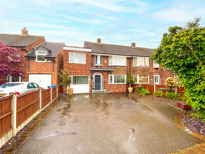 4 Bedroom Semi Detached House For Sale In Blenheim Drive, Allestree, DE22