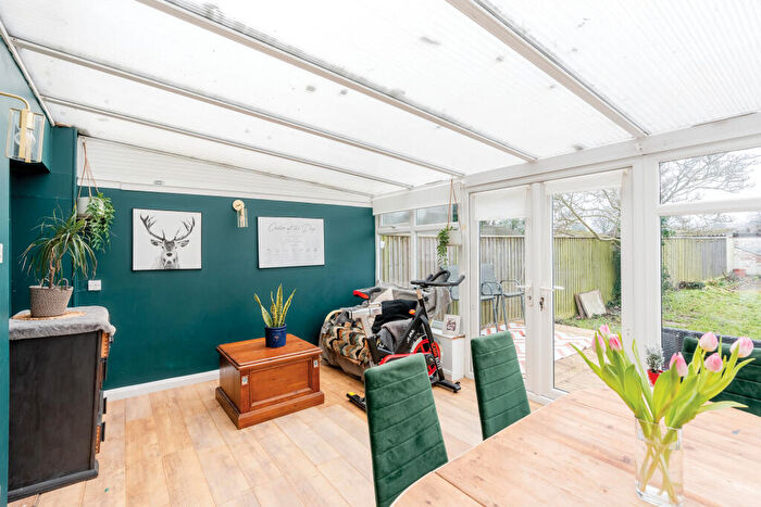 3 Bedroom End Of Terrace House For Sale In Dovercourt Road, Horfield, Bristol, BS7