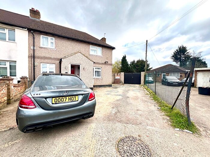 6 Bedroom Semi-Detached House To Rent In Myrtle Close, West Drayton, UB7