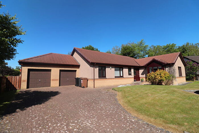 4 Bedroom Detached House To Rent In Bucklerburn Close, Peterculter, Aberdeen, AB14