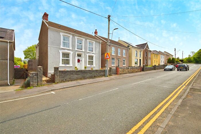 5 Bedroom Detached House For Sale In New Road, Ystradowen, Swansea, Carmarthenshire, SA9