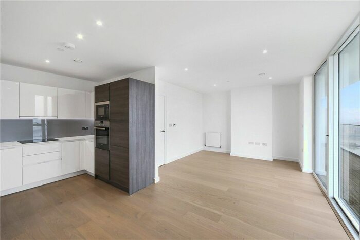 1 Bedroom Flat To Rent In River Gardens Walk, London, SE10