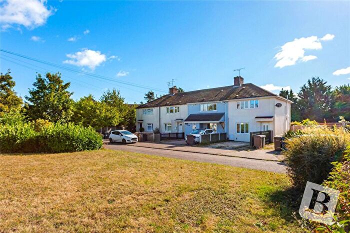 3 Bedroom Semi-Detached House To Rent In North Avenue, Chelmsford, Essex, CM1