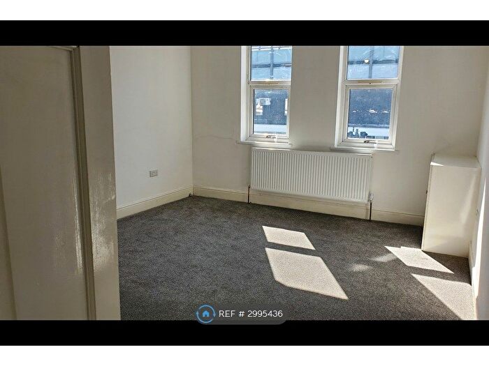 2 Bedroom Flat To Rent In Alcester Road South, Birmingham, B14