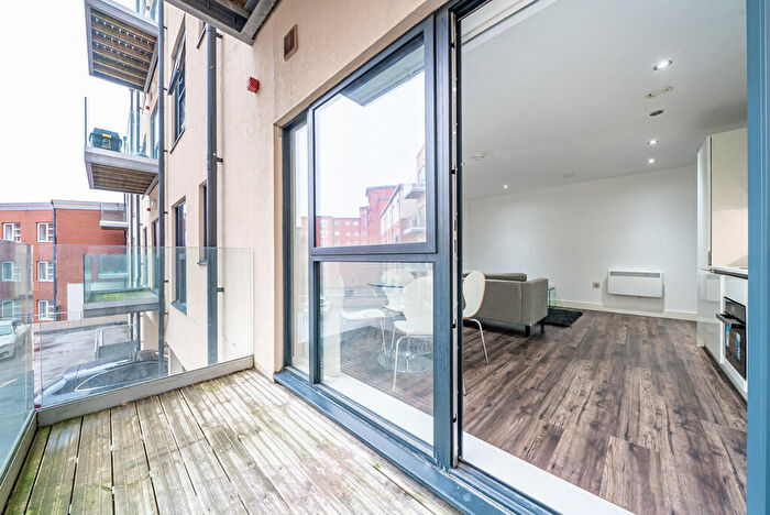 1 Bedroom Apartment To Rent In Regency Place, Parade, Birmingham, B1