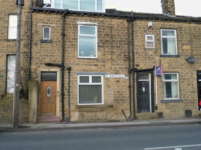 1 Bedroom Flat To Rent In St. James Place, Baildon, Shipley, BD17