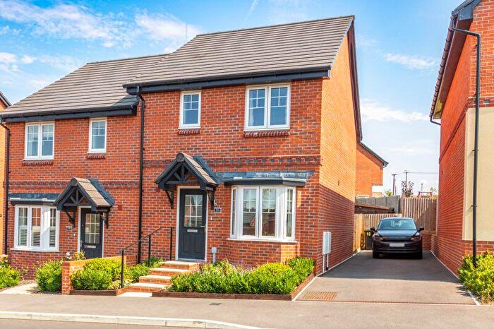 2 Bedroom Semi-Detached House For Sale In East Challow, OX12