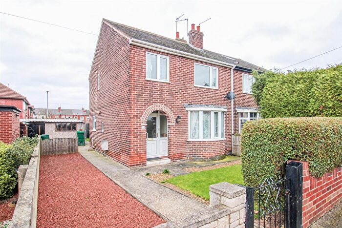 3 Bedroom Semi-Detached House For Sale In Ashfield Street, Normanton, WF6