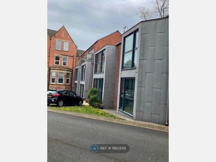 1 Bedroom Flat To Rent In Manygates Park, Wakefield, WF1