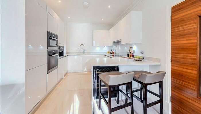 2 Bedroom Flat To Rent In Palace Wharf, Rainville Road, London, W6