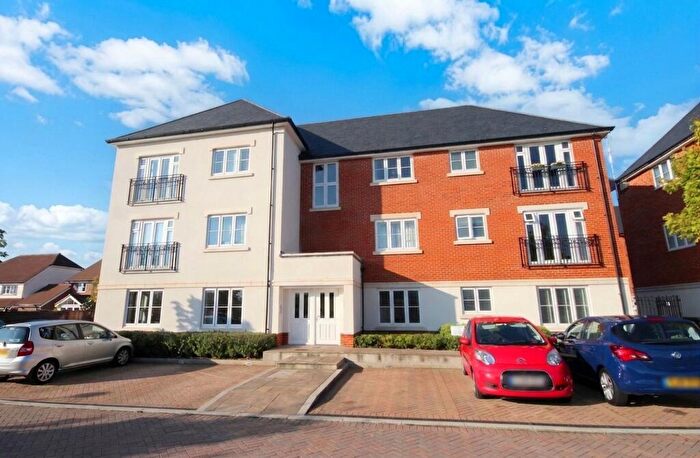 2 Bedroom Apartment To Rent In Scholars Walk, Horsham, RH12