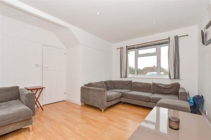 3 Bedroom Detached House For Sale In Coast Drive, Greatstone, Kent, TN28