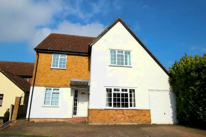 4 Bedroom Detached House To Rent In Smythe Road, Billericay, CM11