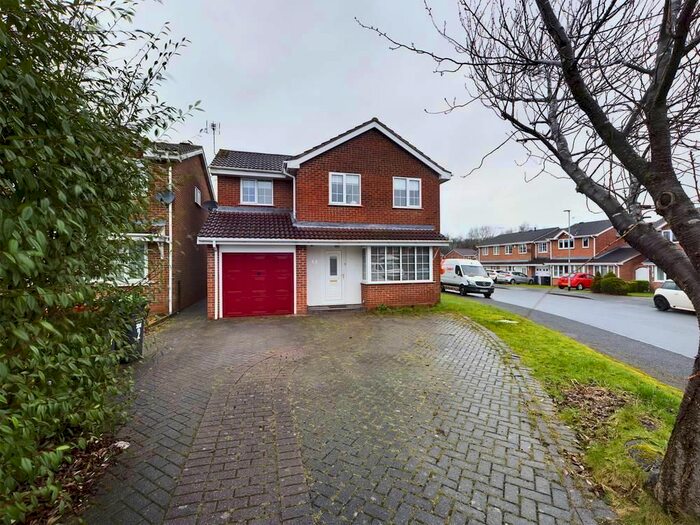 4 Bedroom Detached House To Rent In Cypress Court, Hucknall, Nottingham, NG15