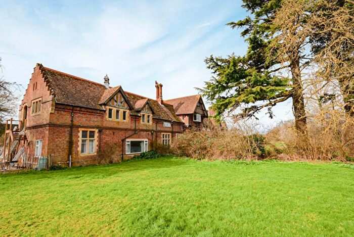 3 Bedroom Property To Rent In Merton, IP25