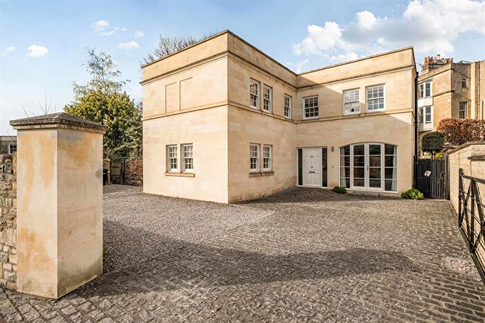 4 Bedroom House To Rent In Weston Lane, Bath, BA1