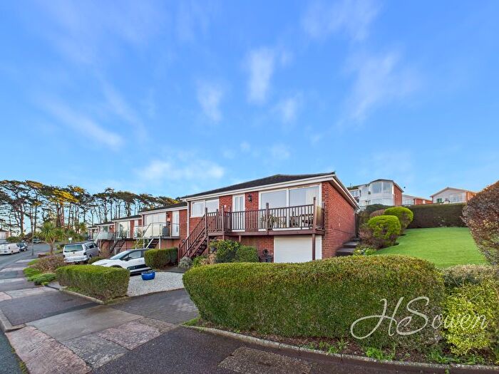 2 Bedroom Bungalow For Sale In Budleigh Close, Torquay, TQ1