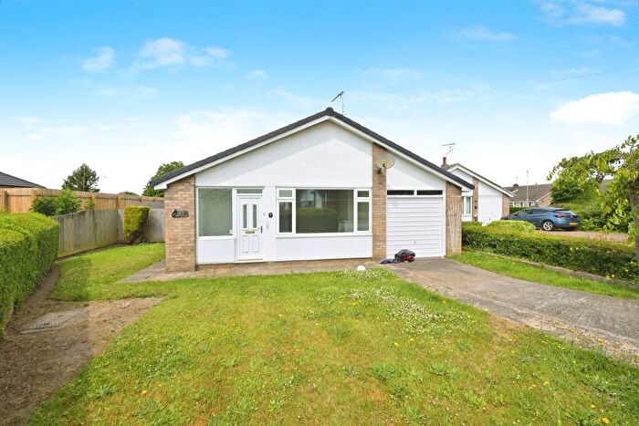 3 Bedroom Detached Bungalow For Sale In Tavistock Road, Spalding, PE11