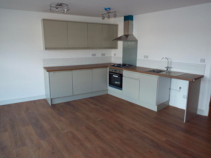 1 Bedroom Flat To Rent In Station Lane, Hornchurch, RM12