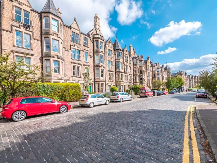 4 Bedroom Flat To Rent In Warrender Park Road, Marchmont, Edinburgh, EH9