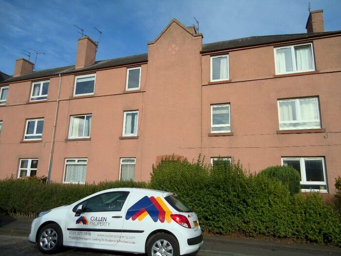2 Bedroom Flat To Rent In Stenhouse Avenue West, Stenhouse, Edinburgh, EH11