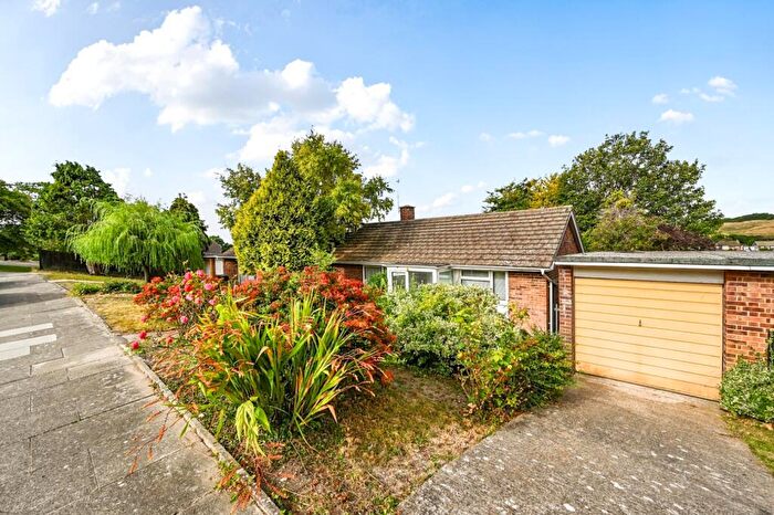 4 Bedroom Bungalow For Sale In Broad Rig Avenue, Hangleton, Hove, BN3