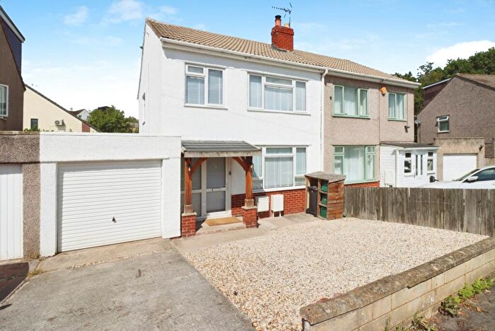 3 Bedroom Semi-Detached House For Sale In Kingston Drive, Mangotsfield, Bristol, Gloucestershire, BS16