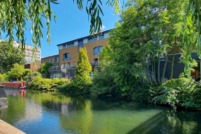 4 Bedroom Flat To Rent In Thornhill Bridge Wharf, Caledonian Road, London, N1