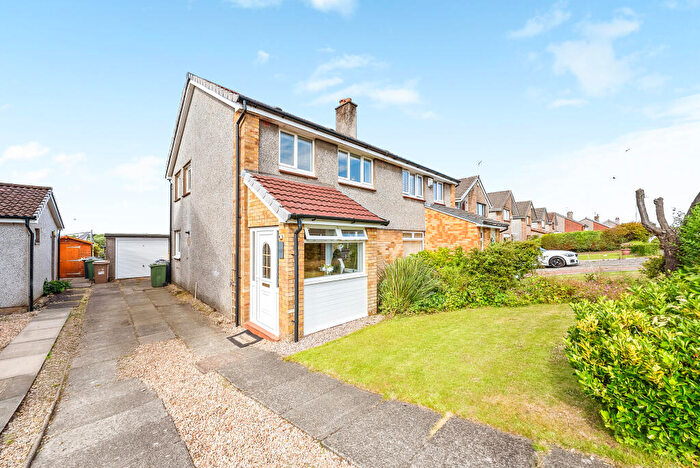 3 Bedroom Semi-Detached House For Sale In Craighead Road, Bishopton, Renfrewshire, PA7
