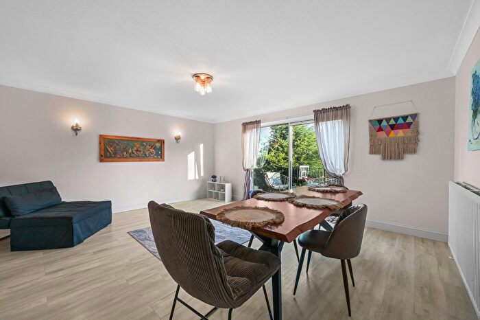 4 Bedroom Property To Rent In Albert Drive, SW19