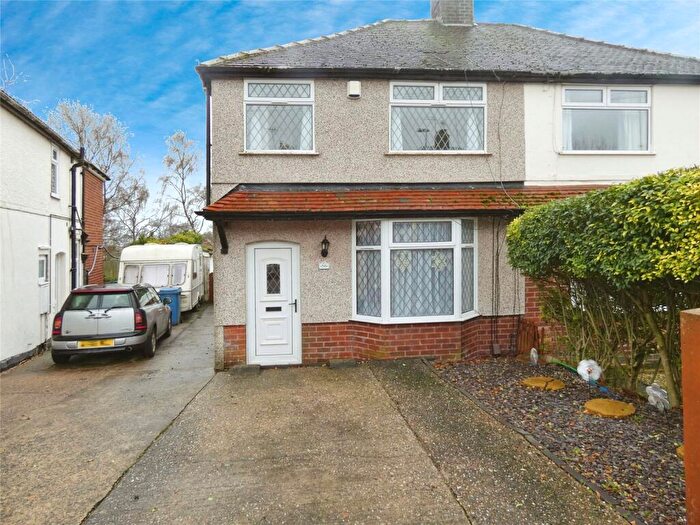 3 Bedroom Semi-Detached House For Sale In Woodland Drive, Mansfield, Nottinghamshire, NG18